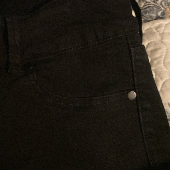 Torrid Pants 👖 - Picture 4 of 7